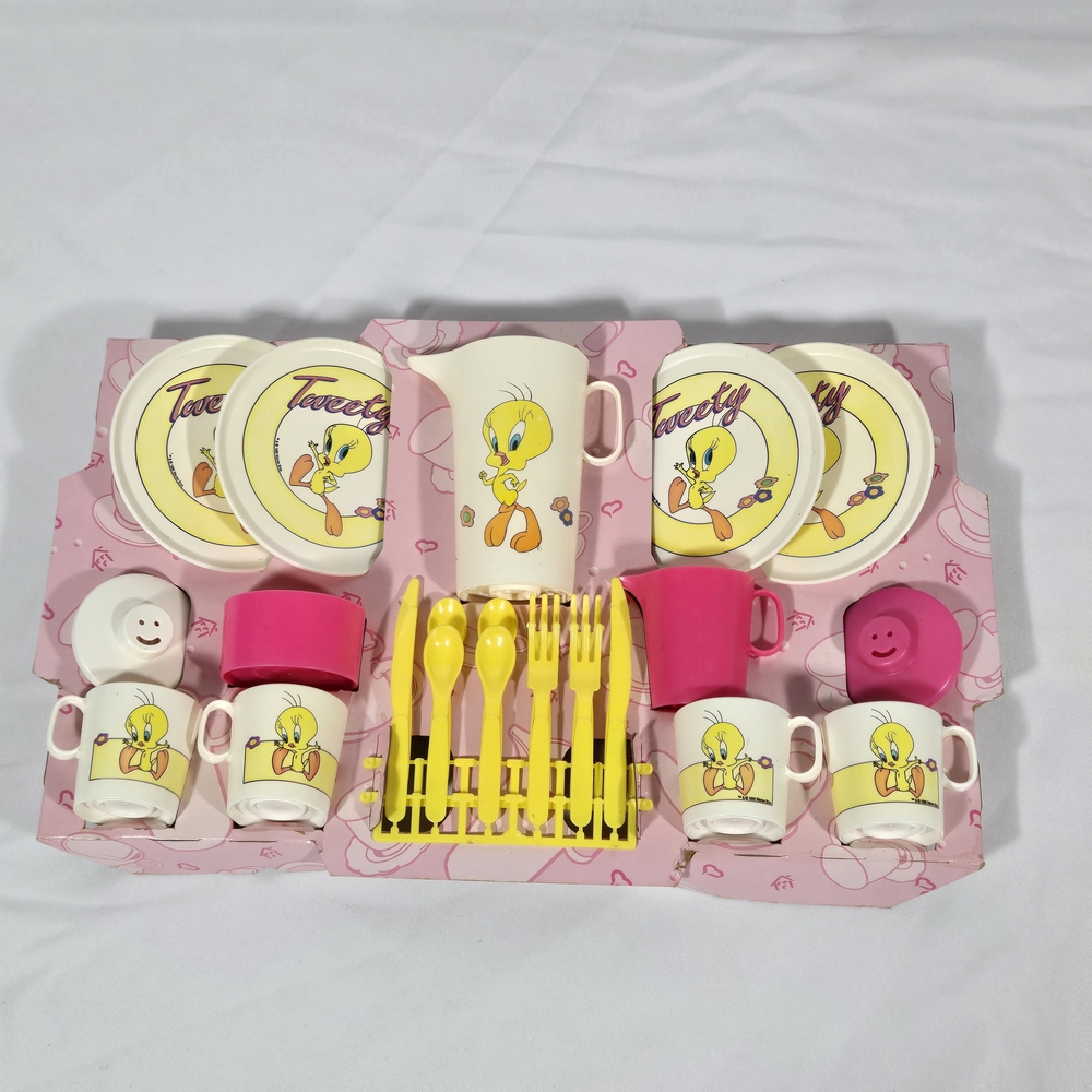 1999 Vintage Tweety Bird Looney Tunes Kids Play Tea Party Dish Set Warner Bros.